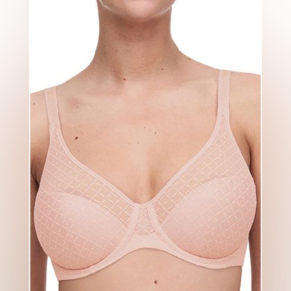 Chantelle Molded Bra Chantelle Easy Feel Norah Chic (Soft Pink) B2982